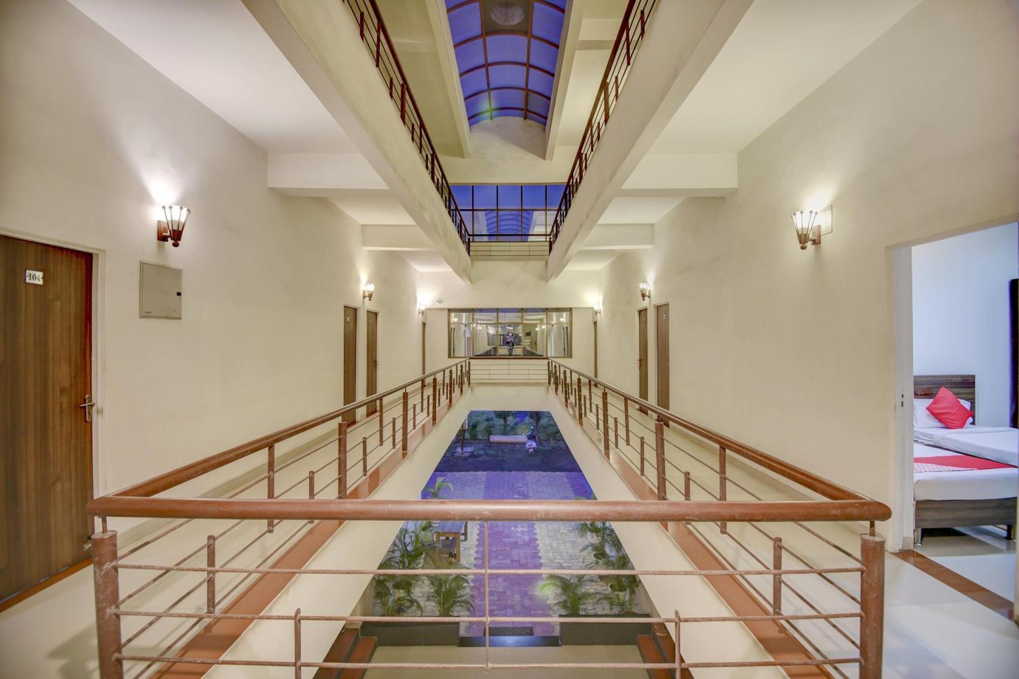 Hotel O Plus Corporate One Khapa  Exteriér fotografie