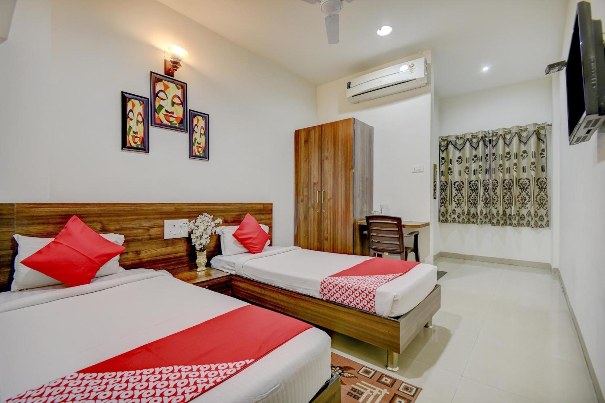 Hotel O Plus Corporate One Khapa  Exteriér fotografie