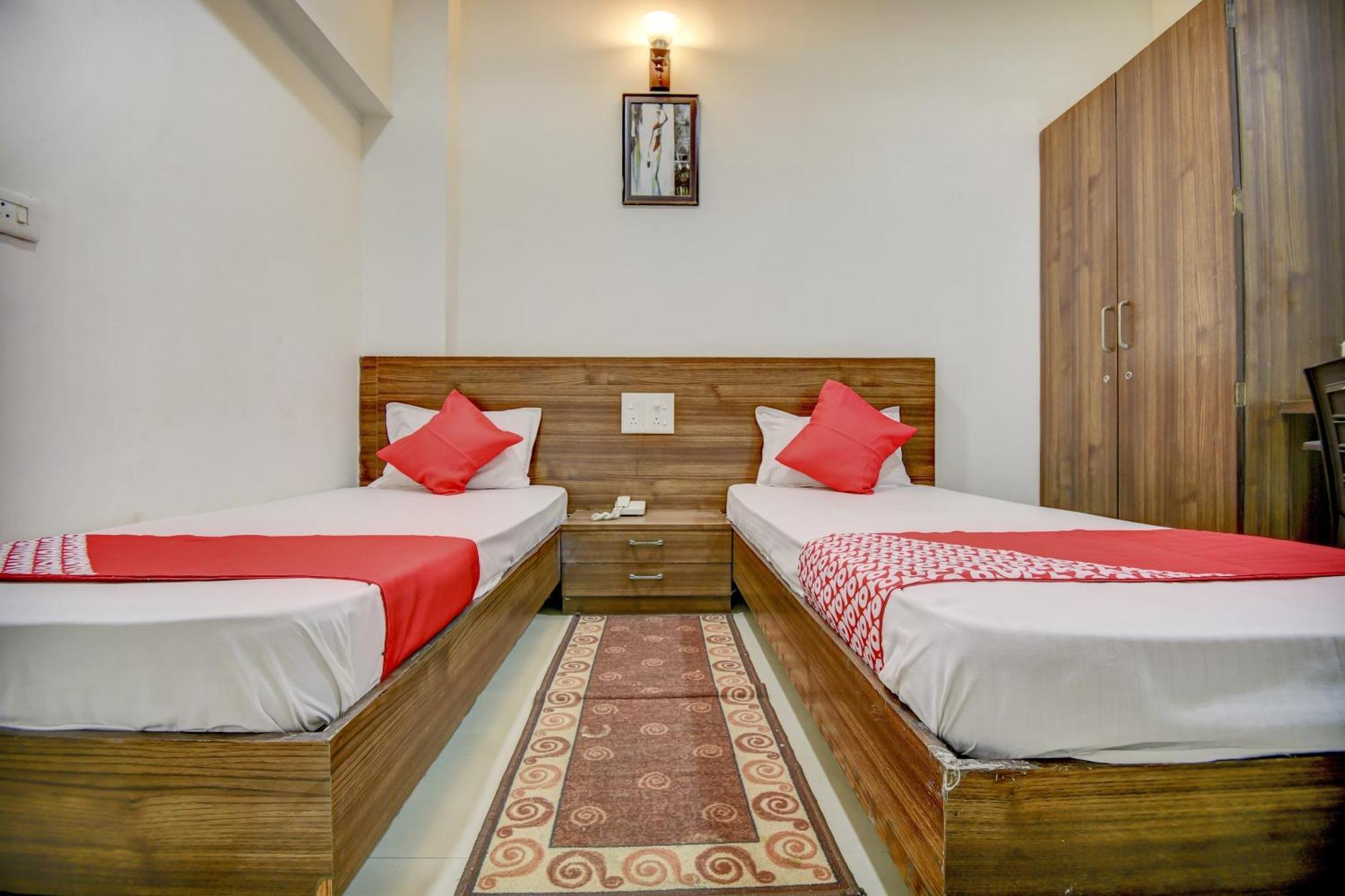 Hotel O Plus Corporate One Khapa  Exteriér fotografie